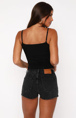 No Flaws Cami Top Black