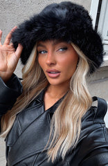 Trixie Faux Fur Hat Black