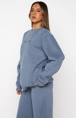 Stay Lifted Oversized Sweater Ocean