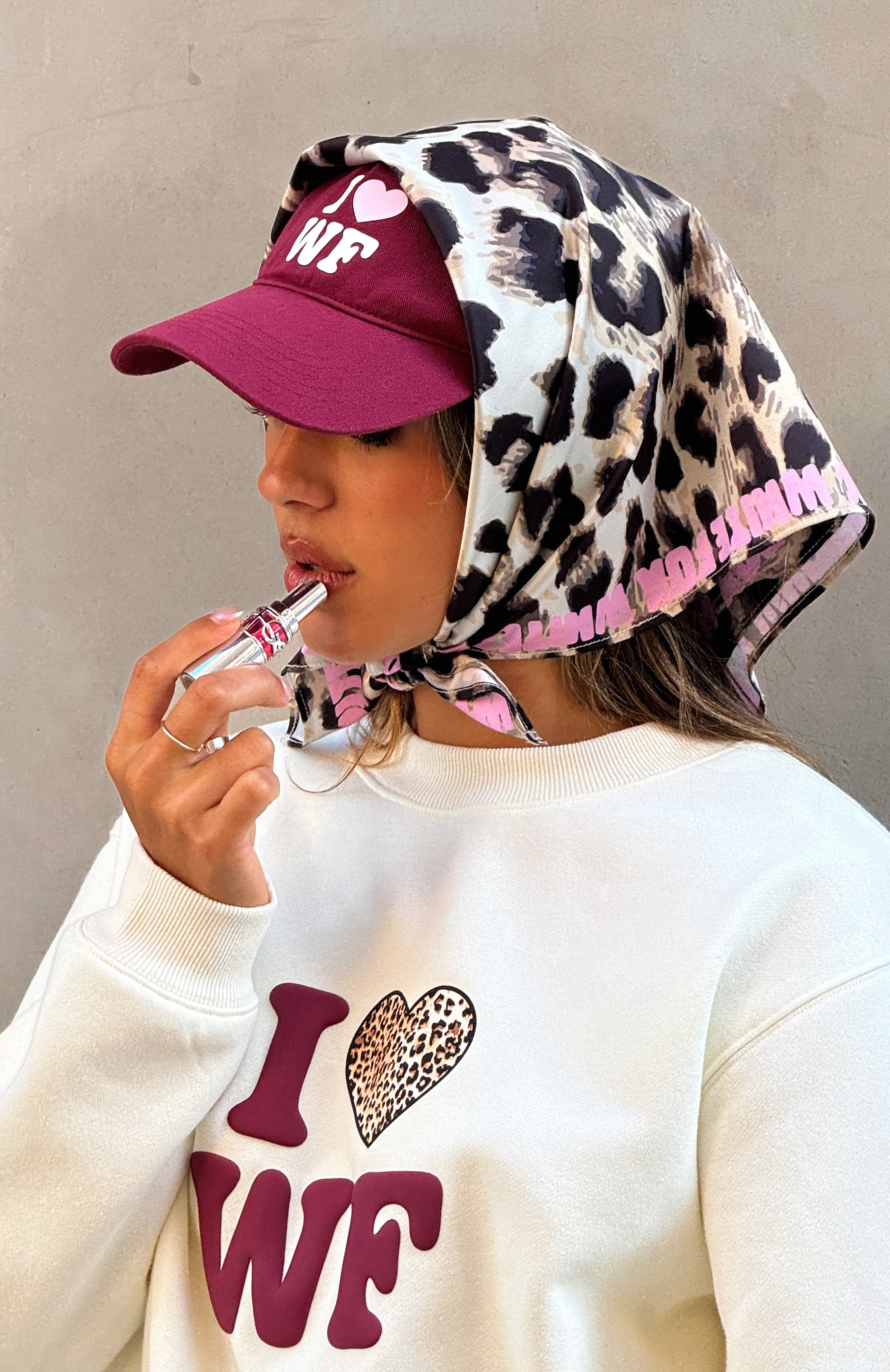 11th Street She's So Lucky Head Scarf Leopard Splice