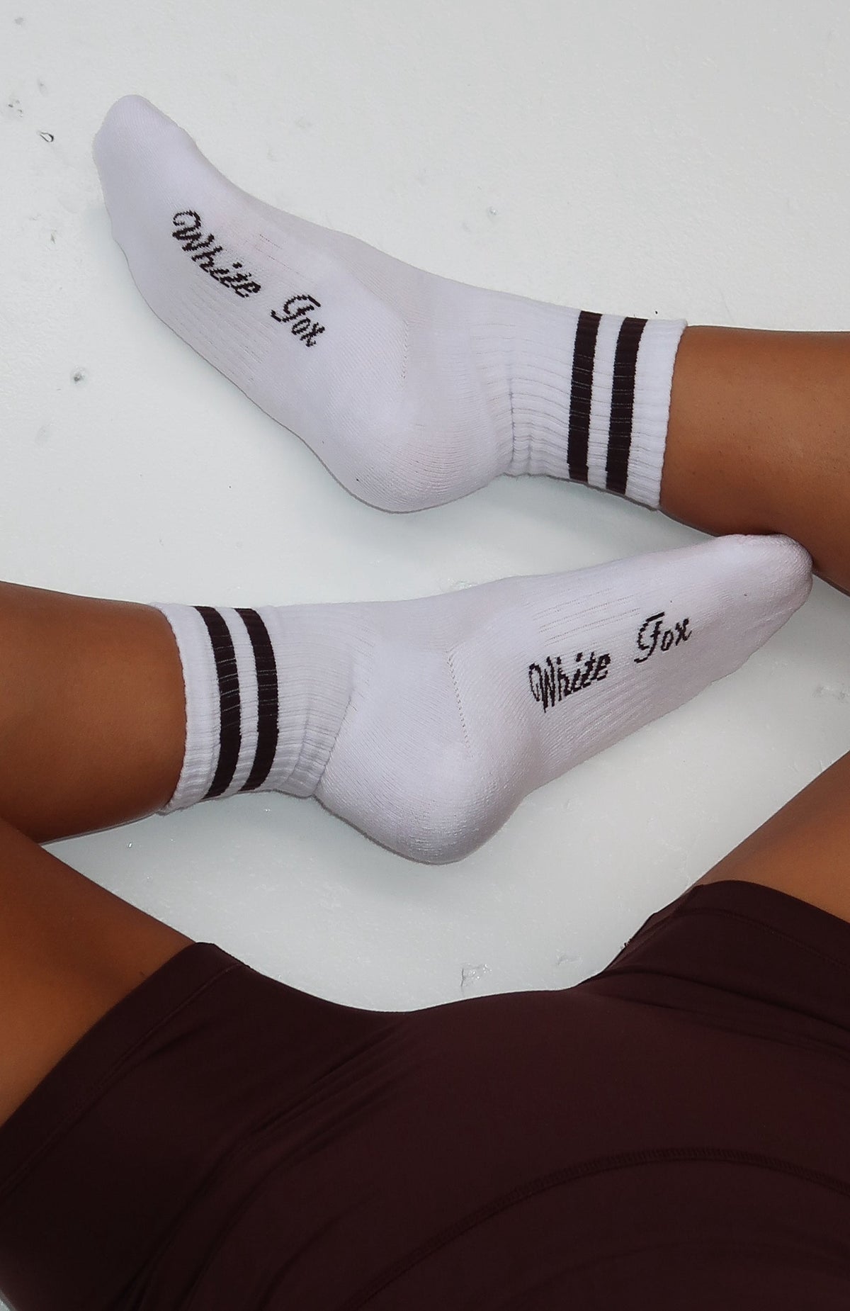 Grounded Socks White/Dark Chocolate