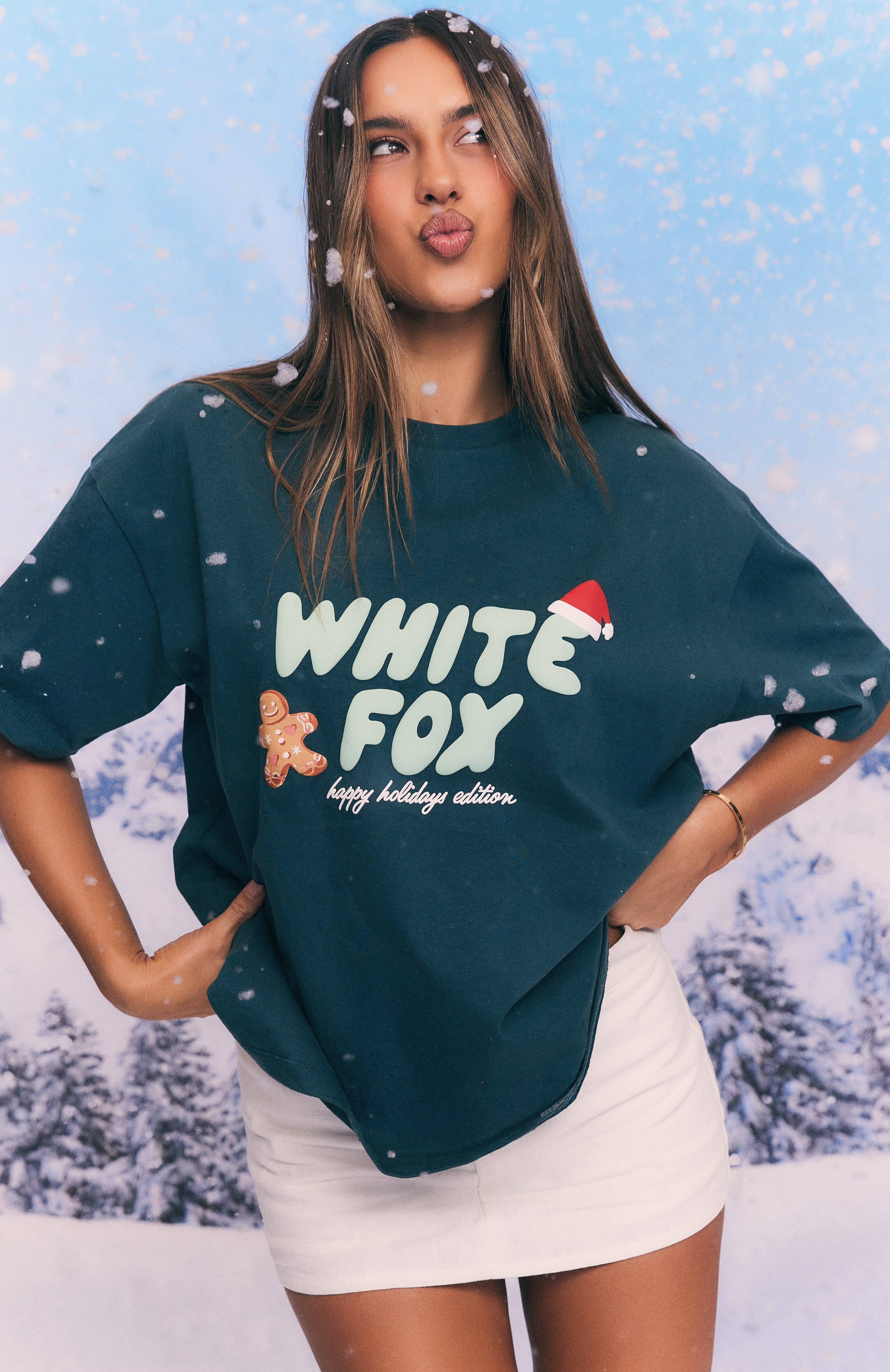Holly Jolly Christmas Oversized Tee Pine