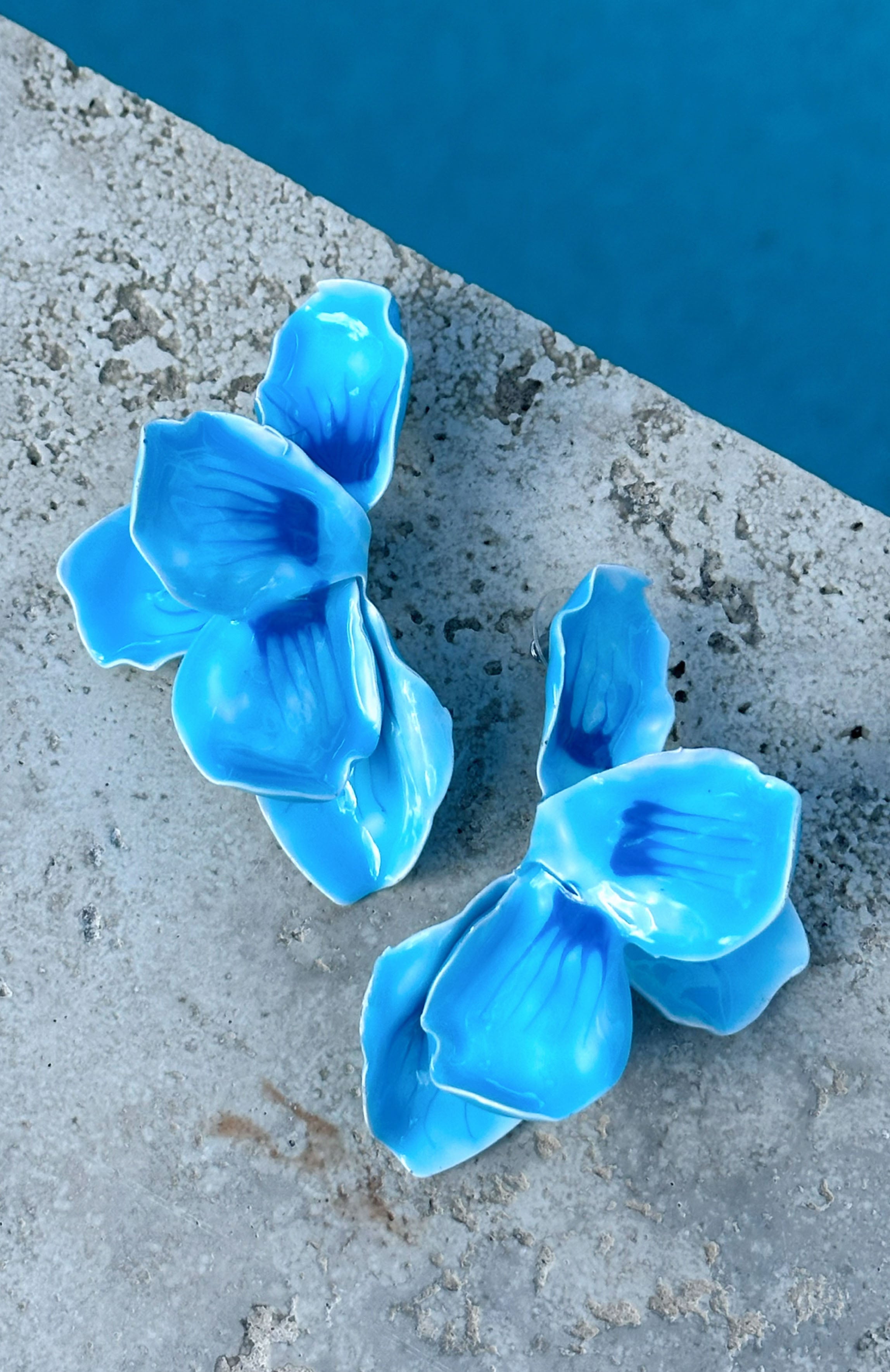 Rue Earrings Blue